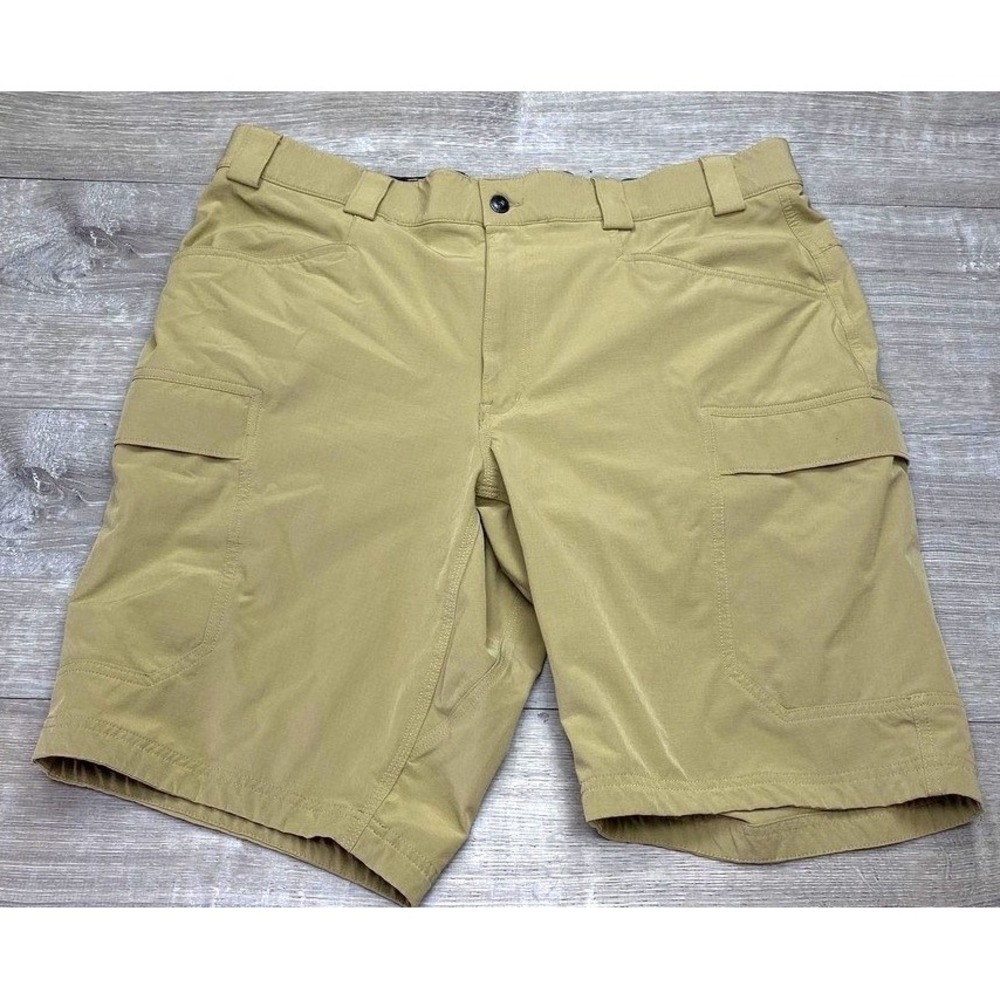 Duluth Trading Co Shorts Mens 40 Beige Cargo Nylon Stretch 10 Inseam ArmaChillo